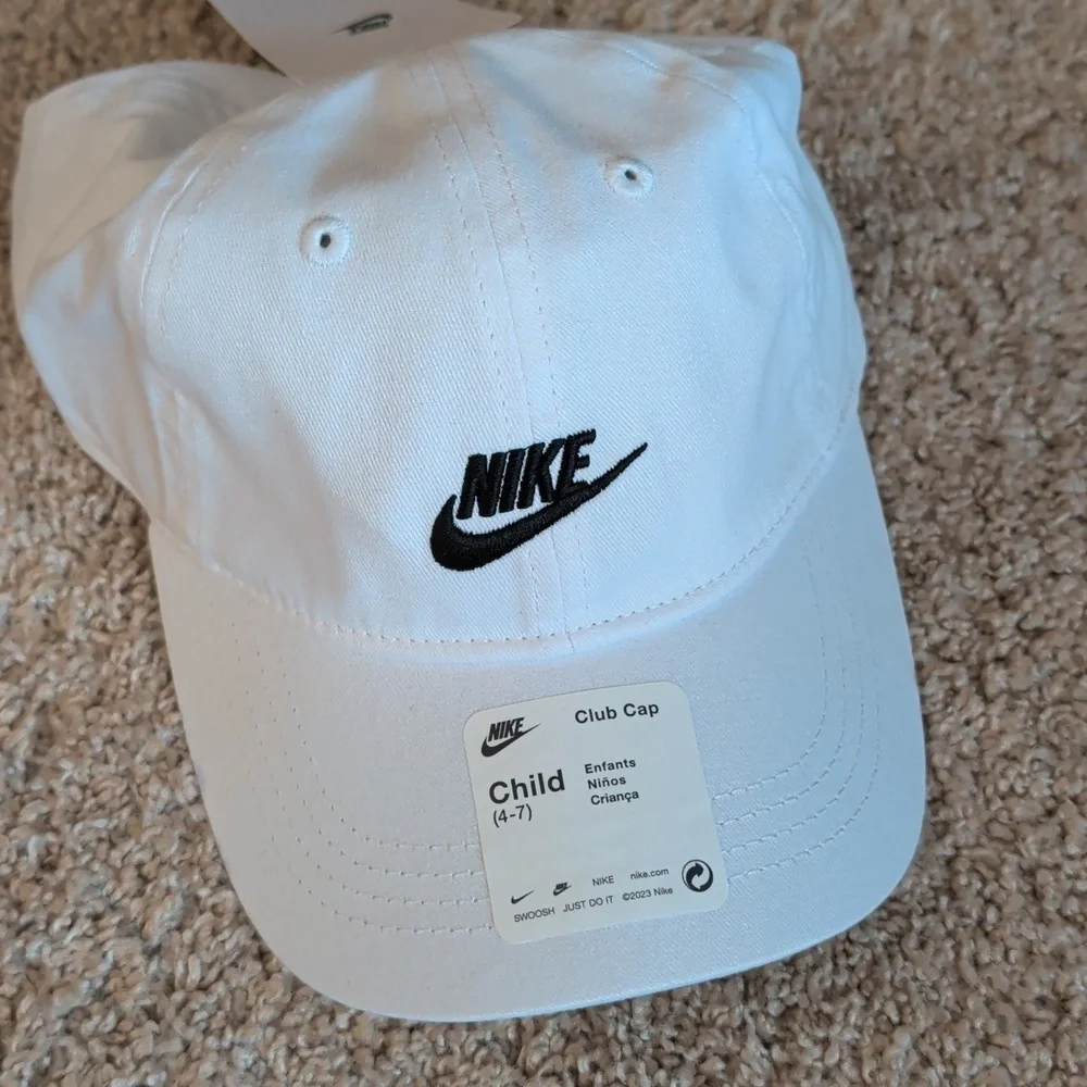 NWT Kid's/Child Youth Club Cap - White